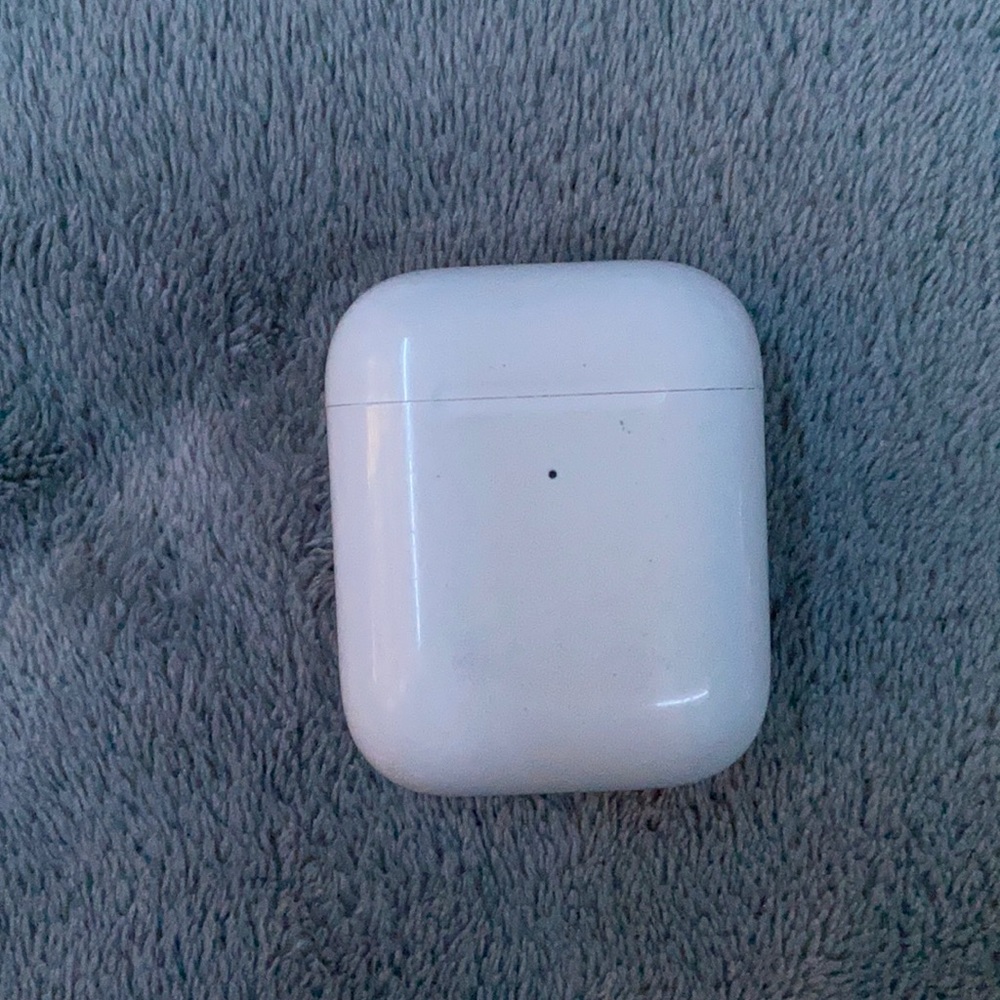 COPY - AIRPOD GEN 2 CASE